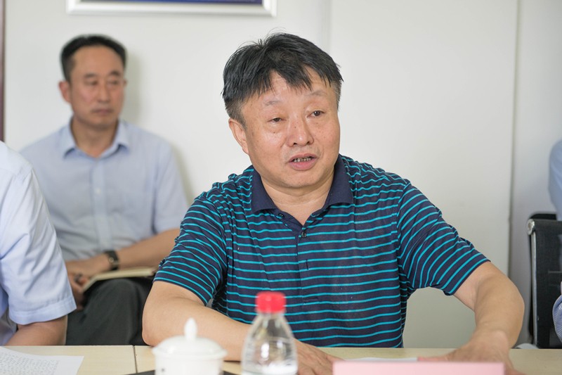 省委组织部副部长范永斌到永利yl65335集团调研