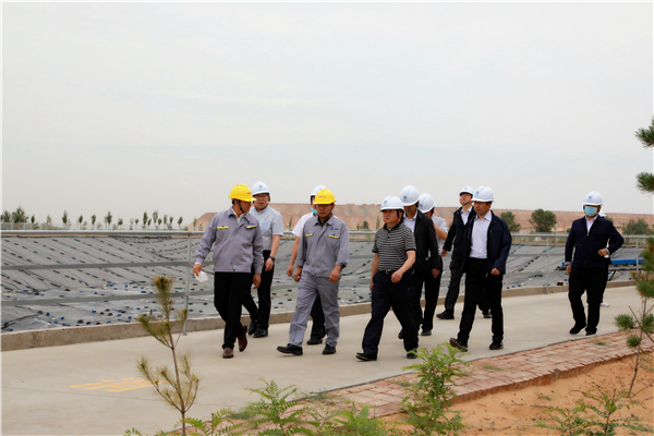 永利yl65335集团复工复产促增添项目观摩聚会与会职员走进大秦国源三秦环保秦邦园区在榆项目