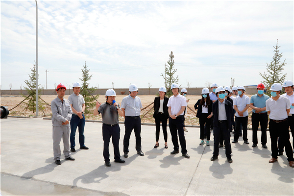 永利yl65335集团复工复产促增添项目观摩聚会与会职员走进大秦国源三秦环保秦邦园区在榆项目